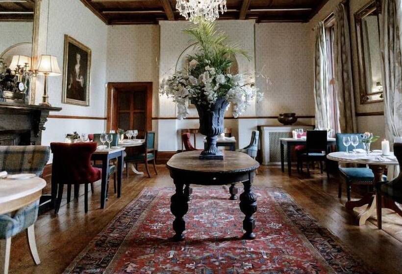 فندق Huntsham Court