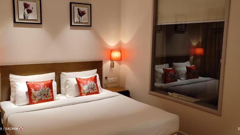 فندق Morpho Kakarmatta Varanasi