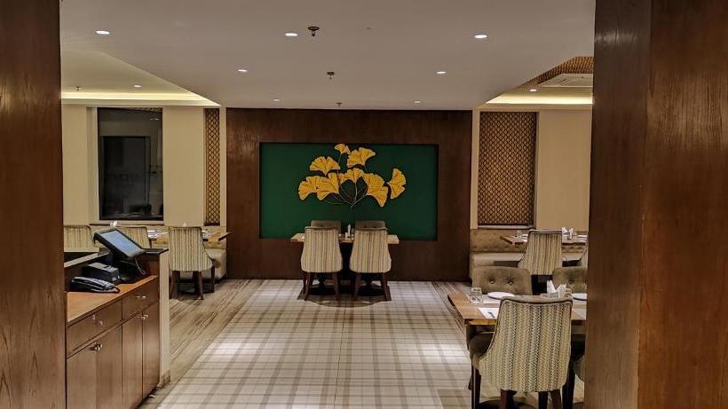 فندق Morpho Kakarmatta Varanasi