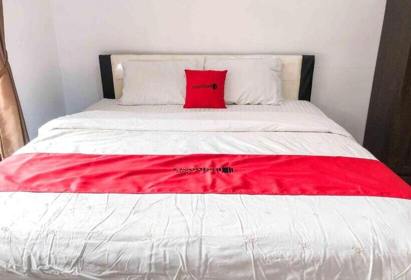 בית מלון כפרי Reddoorz Near Eco Green Park Batu
