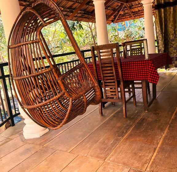 بنسيون Marari Dreamz Homestay