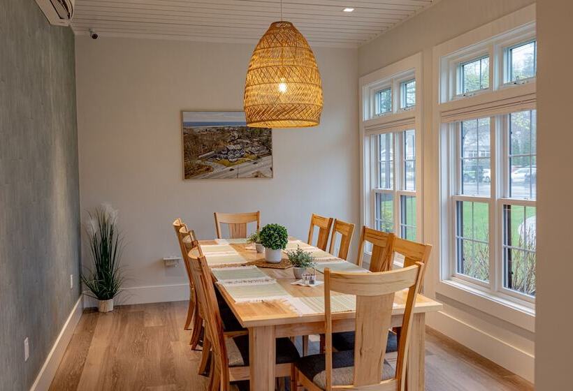 فندق صغير Grasshopper Inn