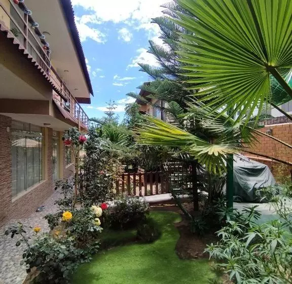 ベッドアンドブレックファースト Casa Huerta Stuber
