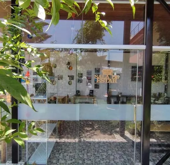 ベッドアンドブレックファースト Casa Huerta Stuber