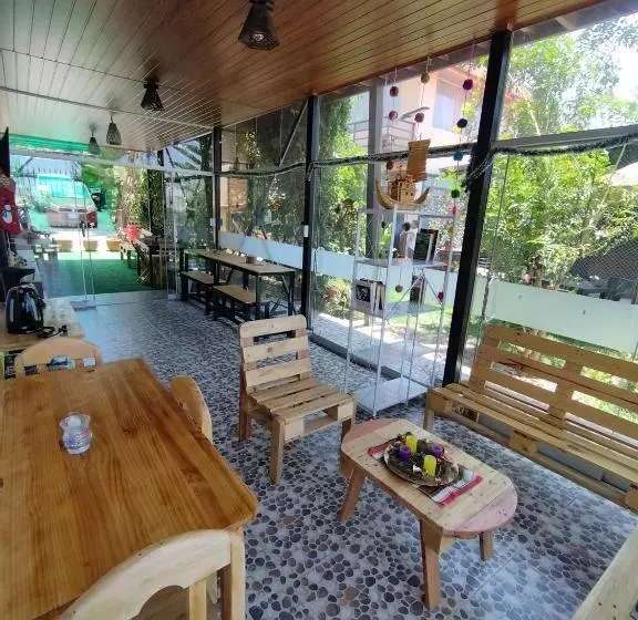 ベッドアンドブレックファースト Casa Huerta Stuber