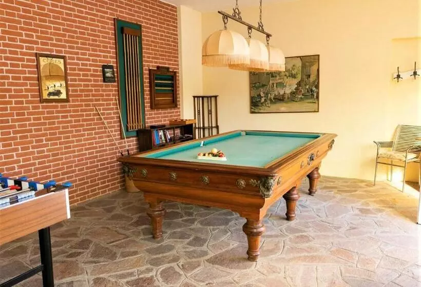 Aamiaismajoitus (B&B) Villa La Meridiana