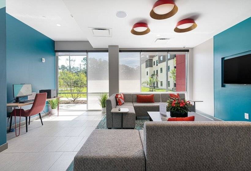 Avid Hotel Summerville, An Ihg