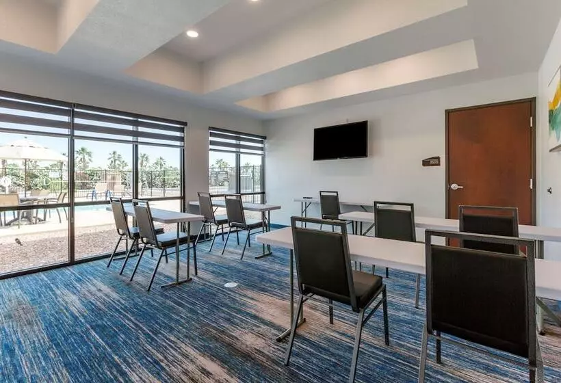 ホテル Best Western Plus Casa Grande Inn & Suites