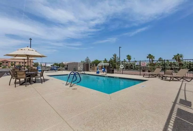 ホテル Best Western Plus Casa Grande Inn & Suites