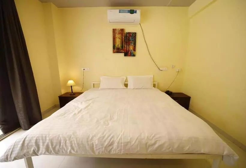 Hotelli Indradhanush Hill Resort