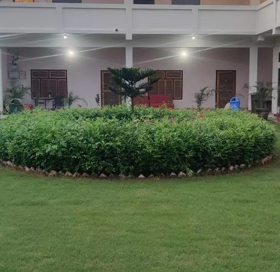 Hotelli Jp International Naimisharanya