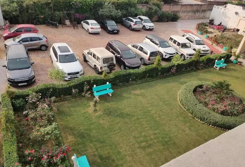 Hotelli Jp International Naimisharanya