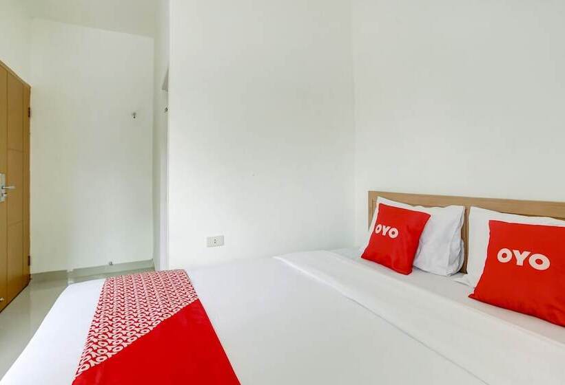 בית מלון כפרי Oyo 90029 Bwi Guest House