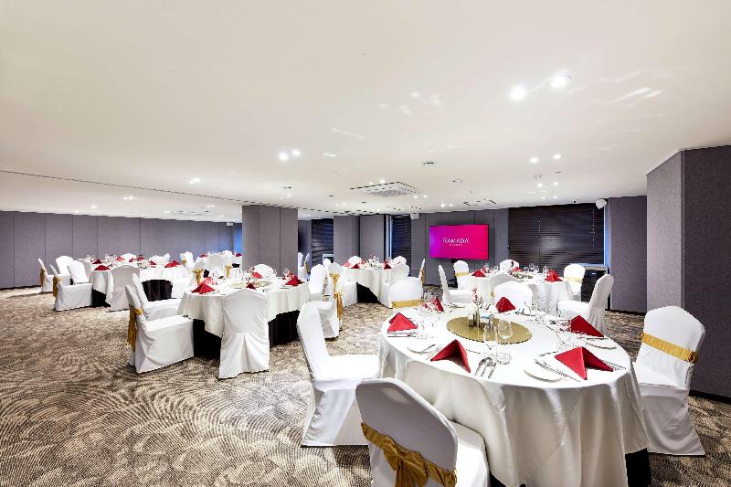 Hotel Ramada By Wyndham Gumi