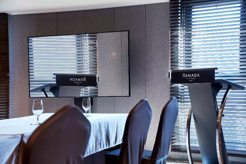 ホテル Ramada By Wyndham Gumi