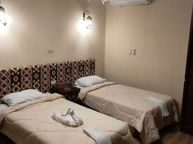 پانسیون Bedouin Pyramids Guest House