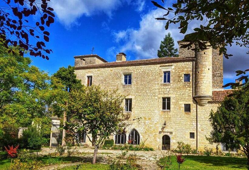 ペンション Château Des Fousseries