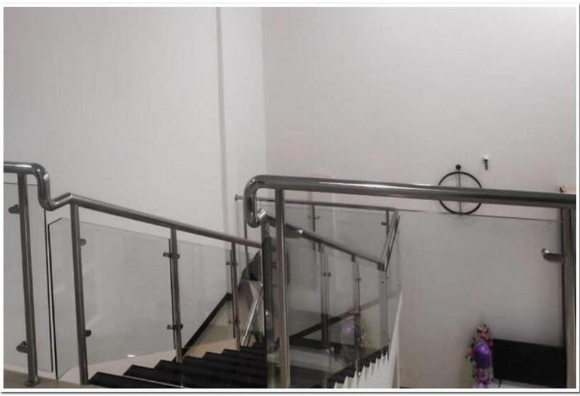 Pensione Reddoorz Near Moro Mall Purwokerto 2