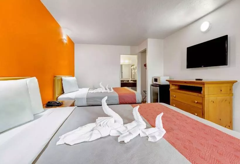 ホテル Briarstone Inn