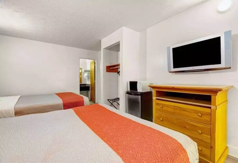 ホテル Briarstone Inn