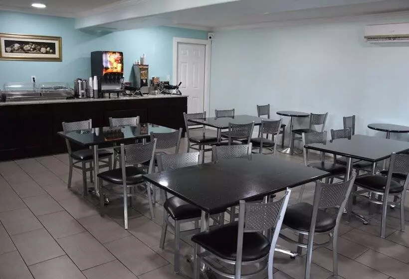 Hotel Destin Inn & Suites