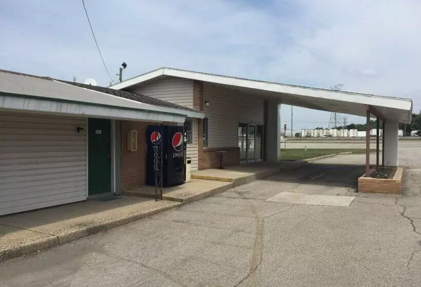 هتل Economy Inn Lafayette