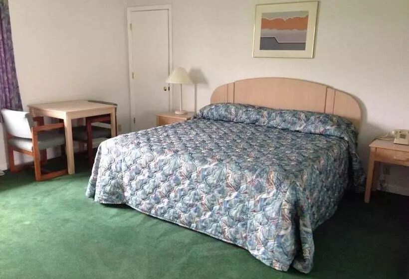 هتل Economy Inn Lafayette