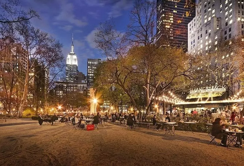 Giraffe By Library Hotel Collection