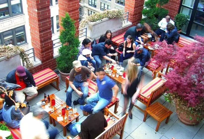 Giraffe By Library Hotel Collection