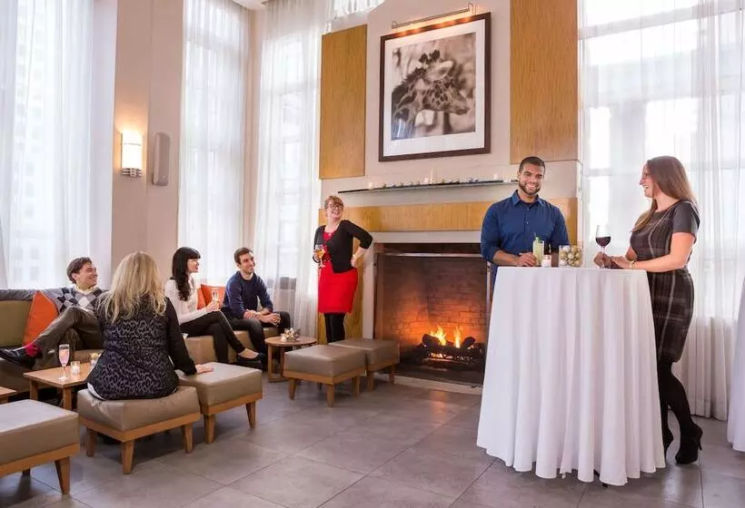 Giraffe By Library Hotel Collection