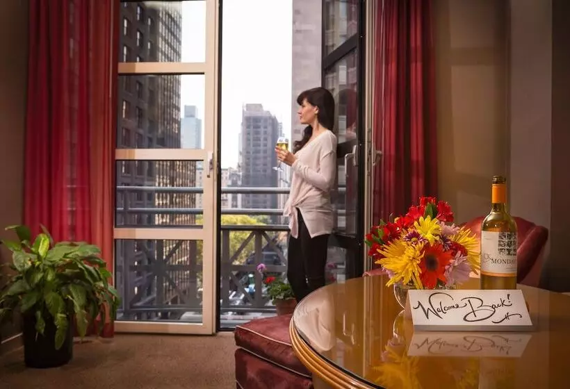 Giraffe By Library Hotel Collection