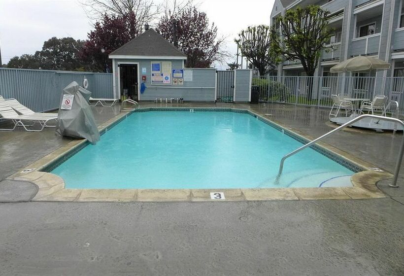 Отель Good Nite Inn Salinas