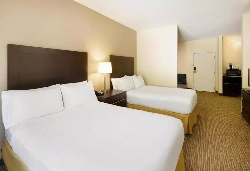 בית מלון כפרי Holiday Inn Express & Suites Alpharetta, An Ihg