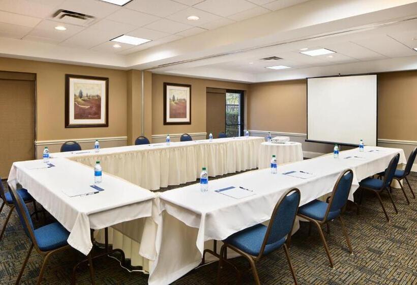 ホテル Holiday Inn Express & Suites Alpharetta, An Ihg