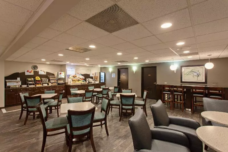호텔 Holiday Inn Express Temecula, An Ihg