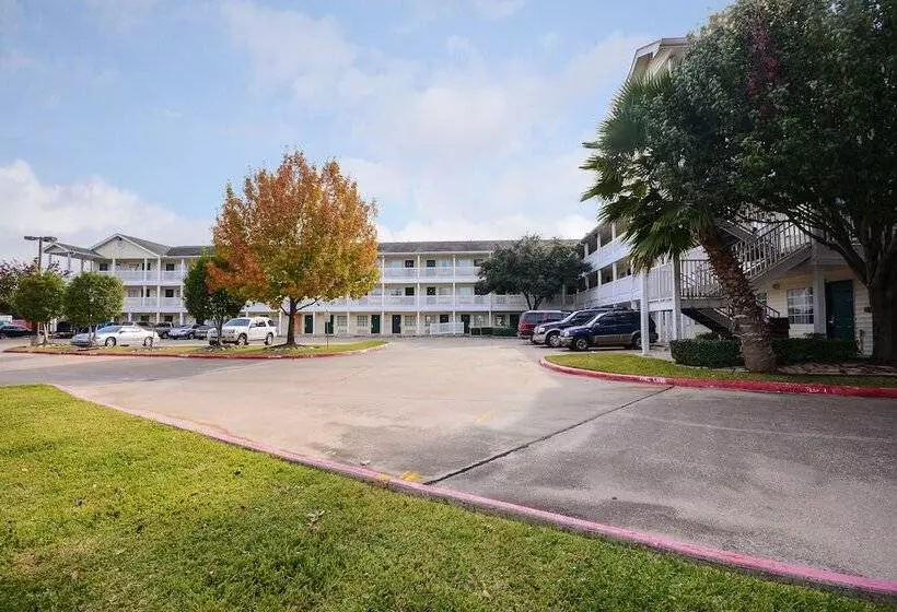 ホテル Intown Suites Extended Stay Select Houston Tx Stafford