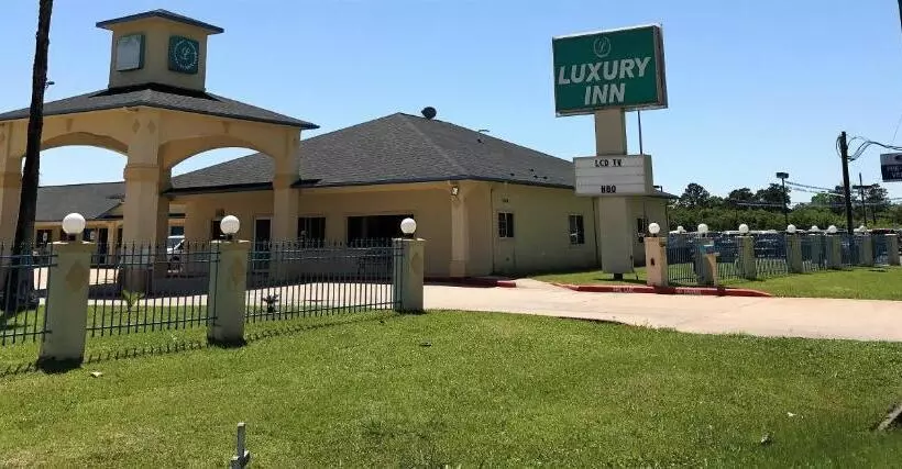 Отель Luxury Inn Liberty