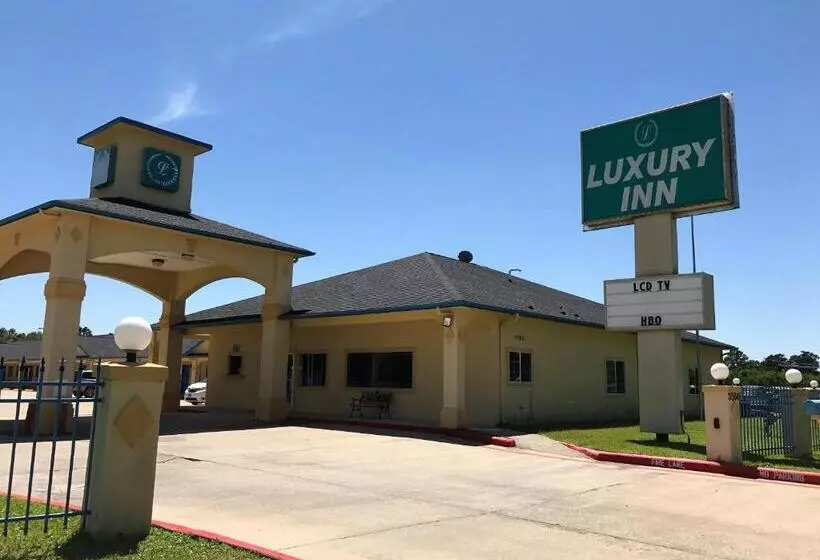 Отель Luxury Inn Liberty