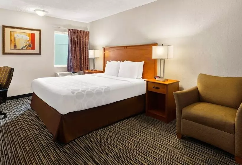 Magnuson Hotel Detroit Metro Airport