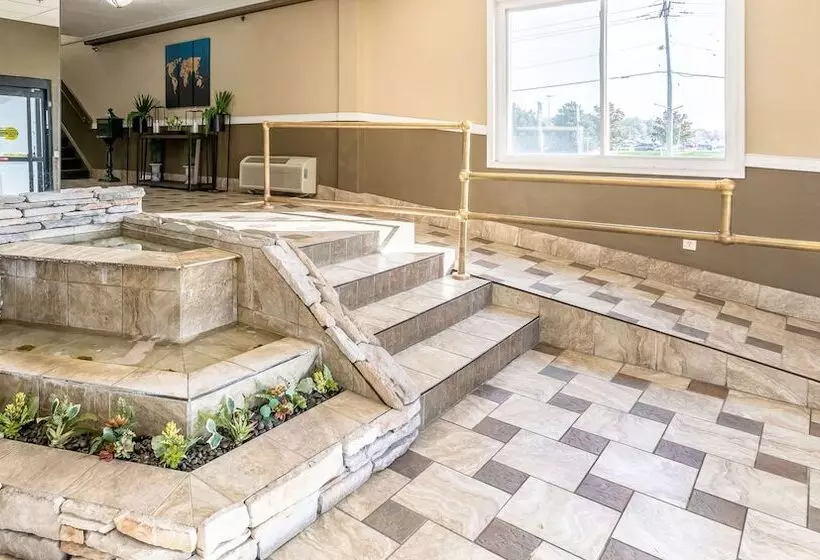 Magnuson Hotel Detroit Metro Airport