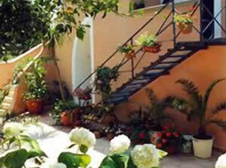 Piccolo Tirreno Hotel Residence