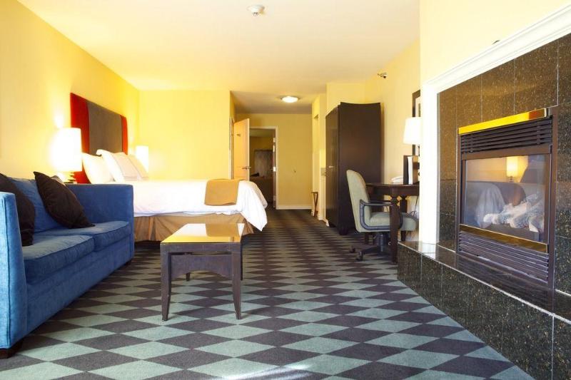 Otel Plaza Inn & Suites At Ashland Creek