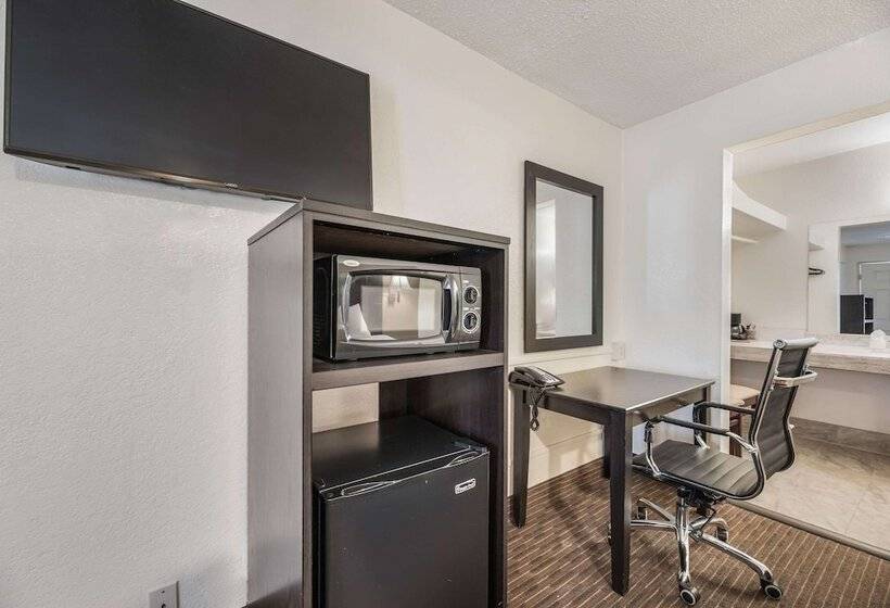 فندق Rodeway Inn Flagstaffdowntown