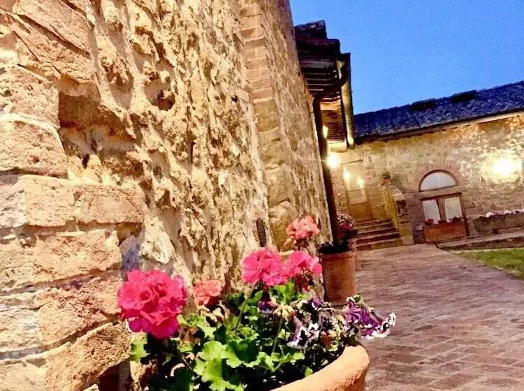 فندق ريفى Locanda Vesuna Countryhouse