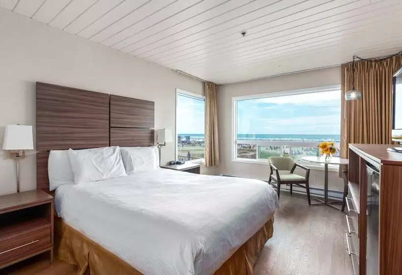 هتل Seashore Inn On The Beach Seaside