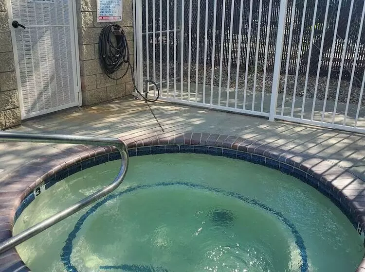 ホテル Sequoia Inn