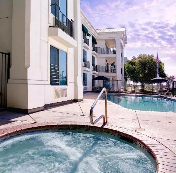 ホテル Sequoia Inn