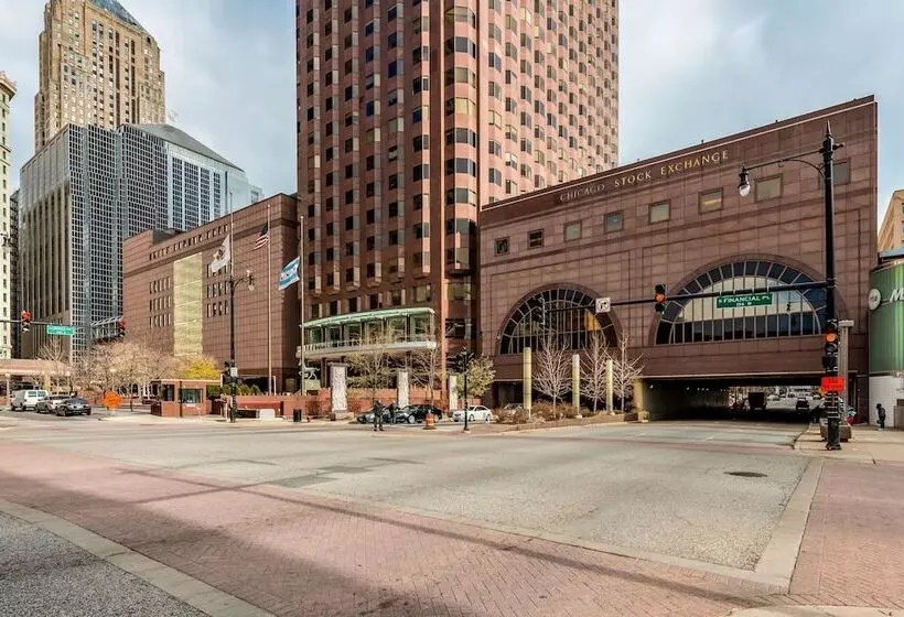 בית מלון כפרי The Buckingham