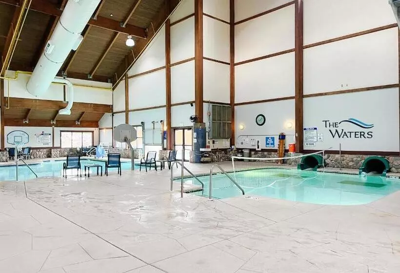 هتل The Waters Of Minocqua