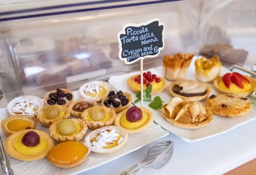 هتل Villa Marsili